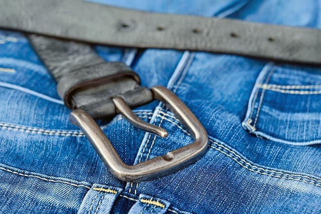 Guide d'achat jeans élastiques pour mobilité réduite